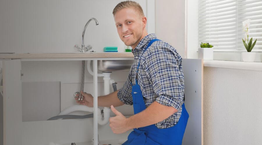 Local expert plumbing services in Scheller, IL